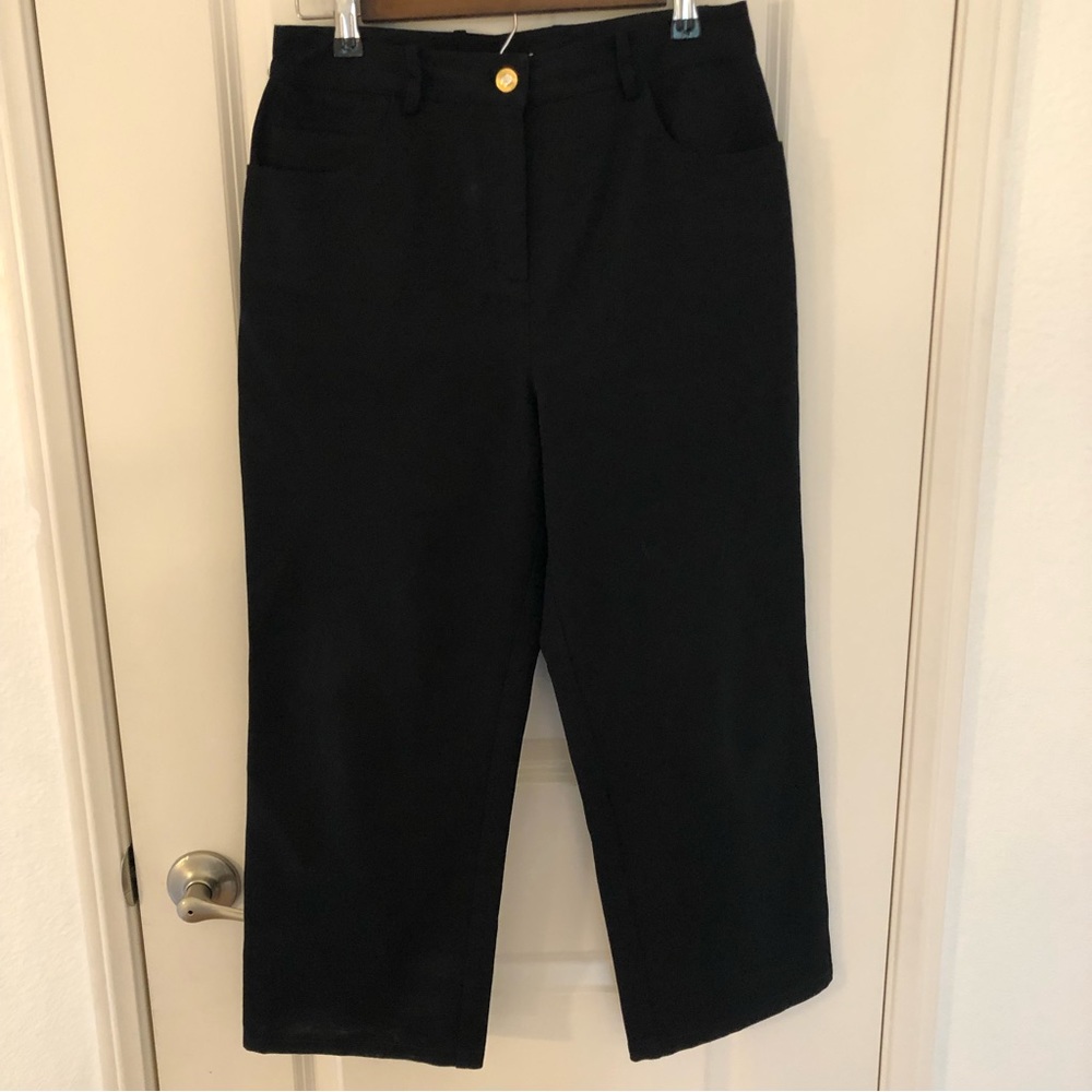 St. John Sport Black pants with gold buttons Trousers Sz 6 roomy cropped